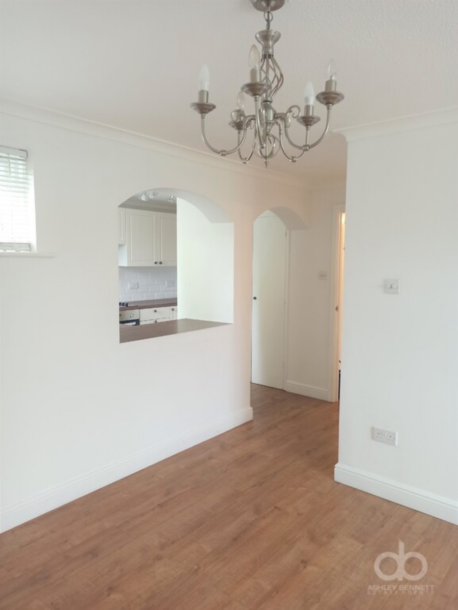 Images for Porter Close, Grays, RM20