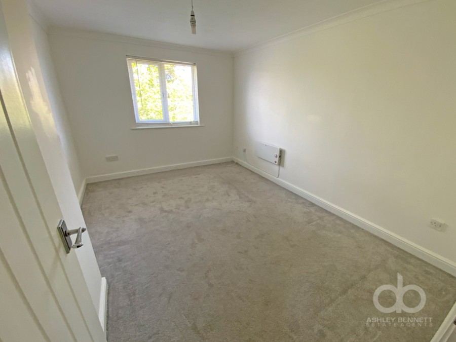 Images for Porter Close, Grays, RM20