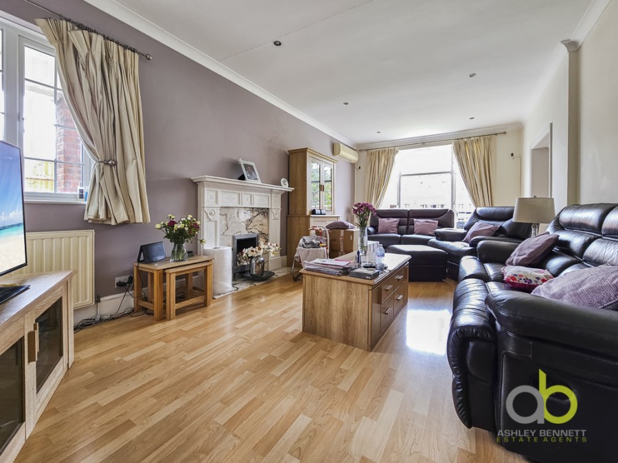 Images for Meesons Lane, Grays