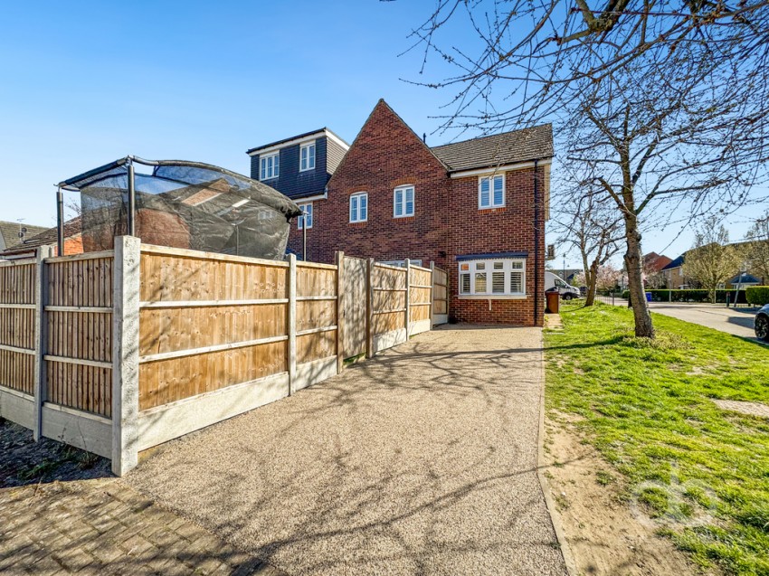Images for Wingfield Drive, Orsett