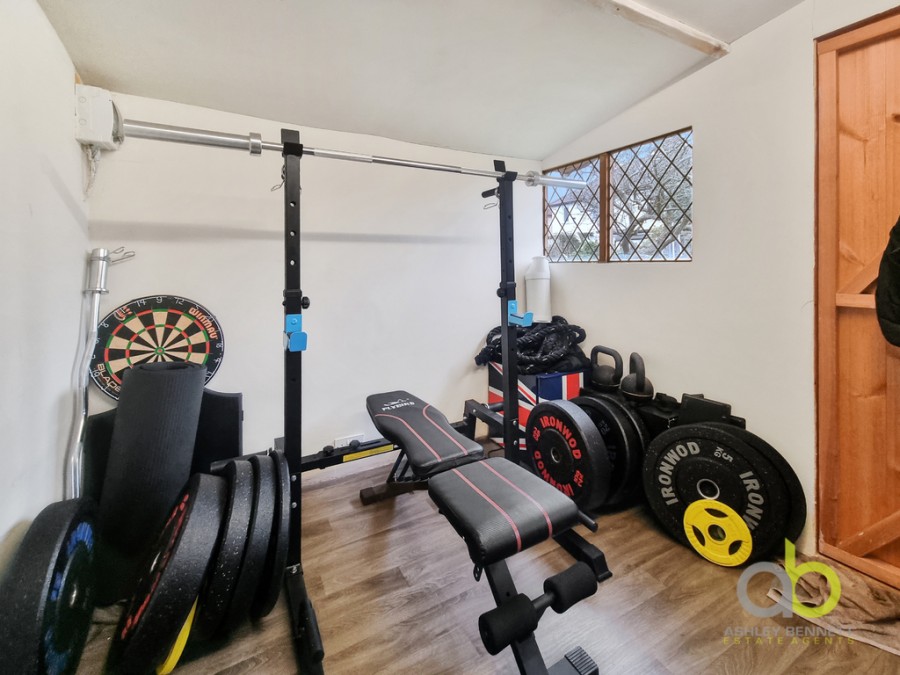Images for Waverley Gardens, North Grays