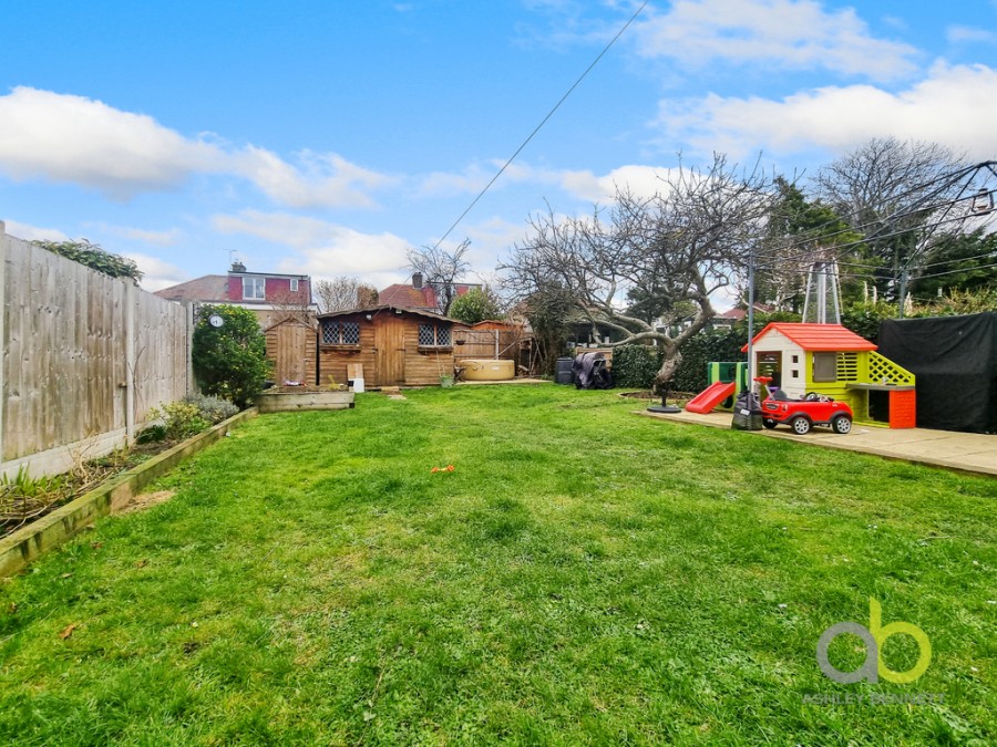 Images for Waverley Gardens, North Grays