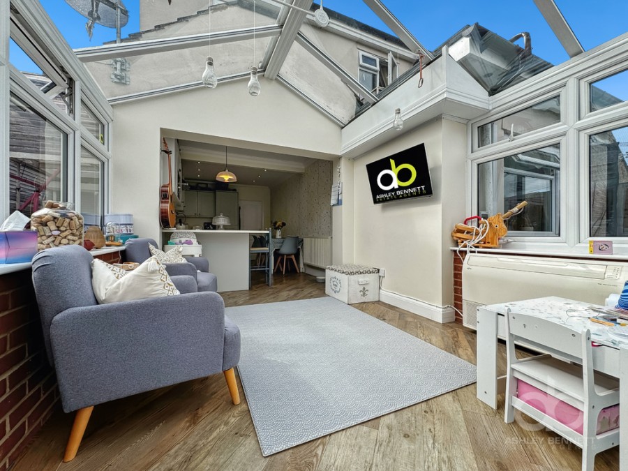 Images for Waverley Gardens, North Grays