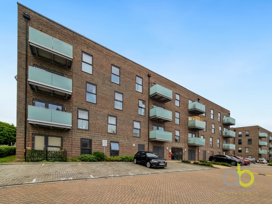 Images for Colliford Road, West Thurrock