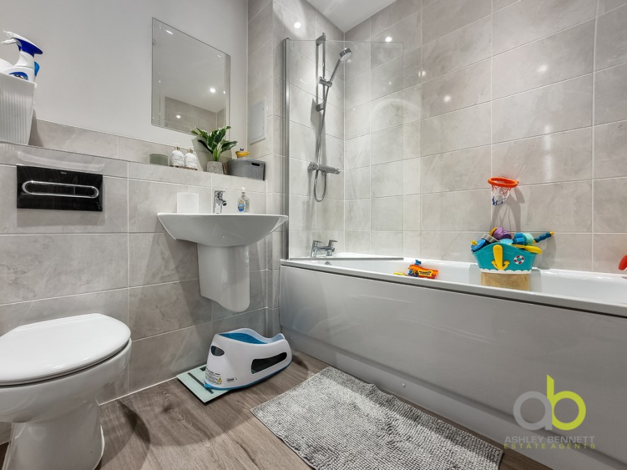 Images for Colliford Road, West Thurrock
