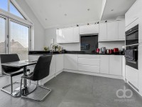 Images for Hogg Lane, Grays, RM17 5QT