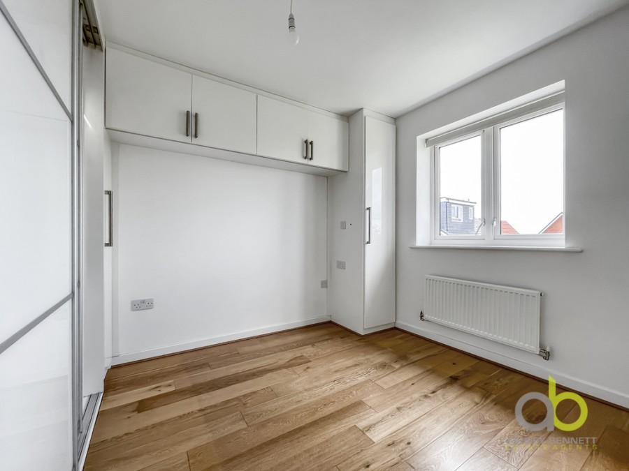 Images for Heathland Way, Grays, RM16 2DF