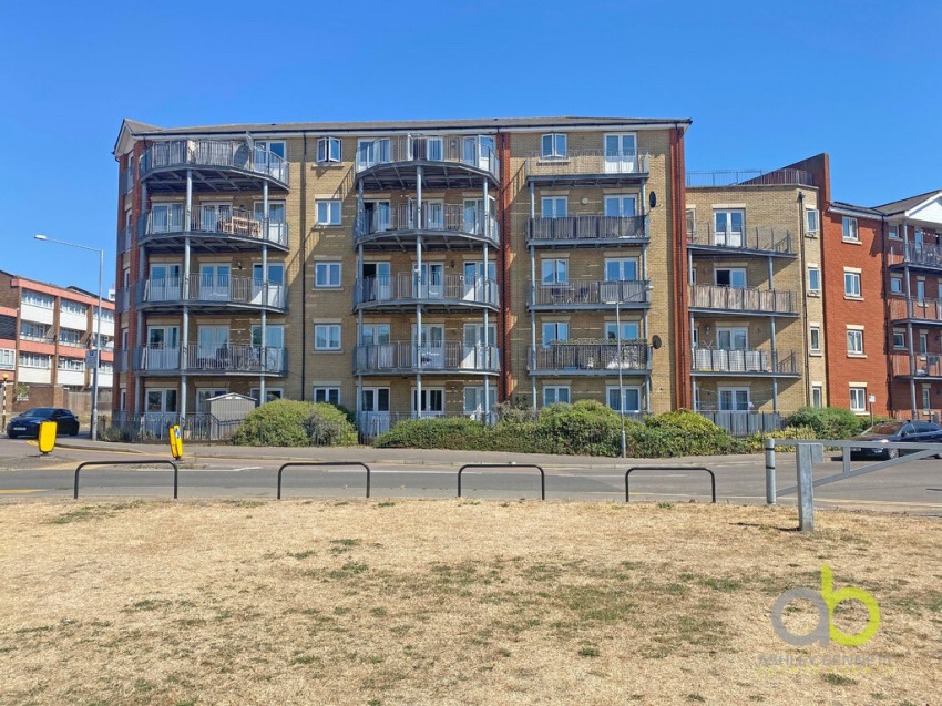 Images for Meridian Court, Thames Road, Grays, Grays, GB