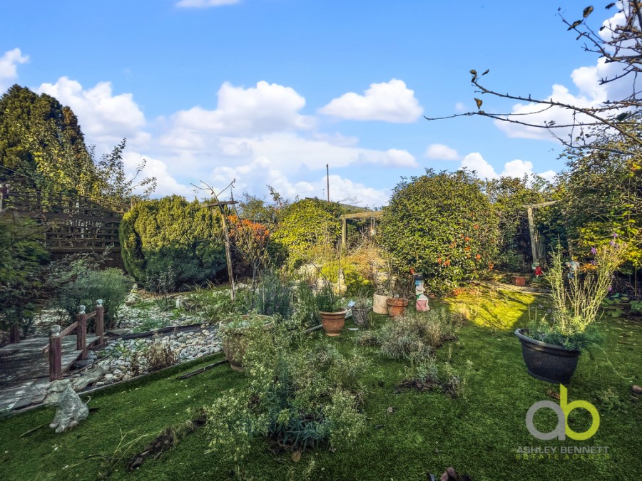 Images for Blackshots Lane, Grays, Essex, RM16 2LL