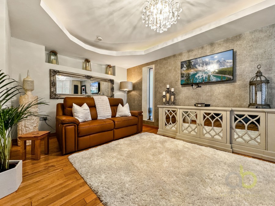 Images for Long Lane, North Grays