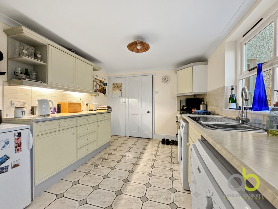 Images for Chadwell Road, Grays, RM17 5SY