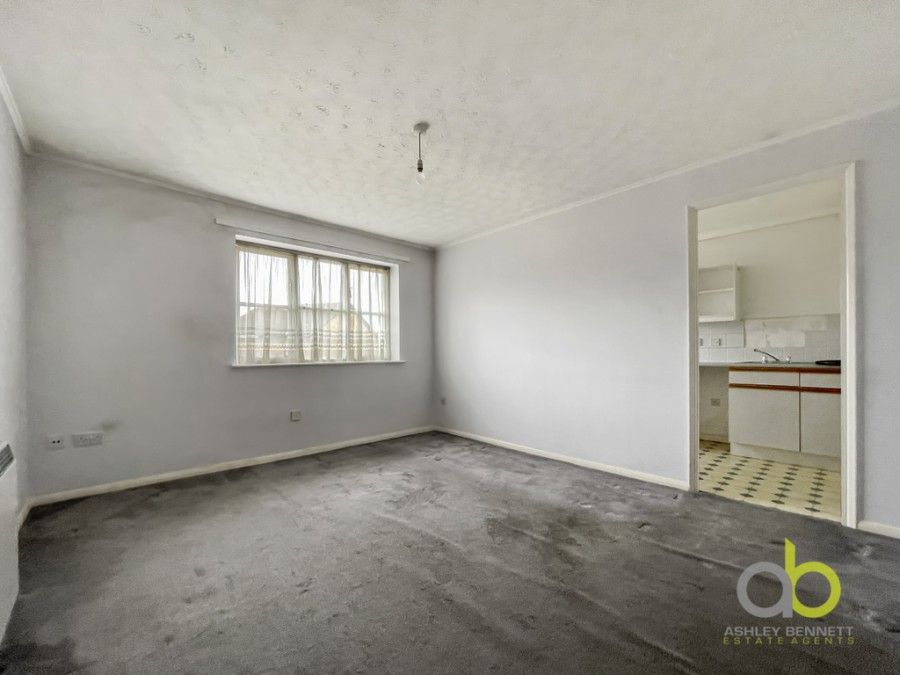 Images for Burns Place, Tilbury, RM18 8JQ