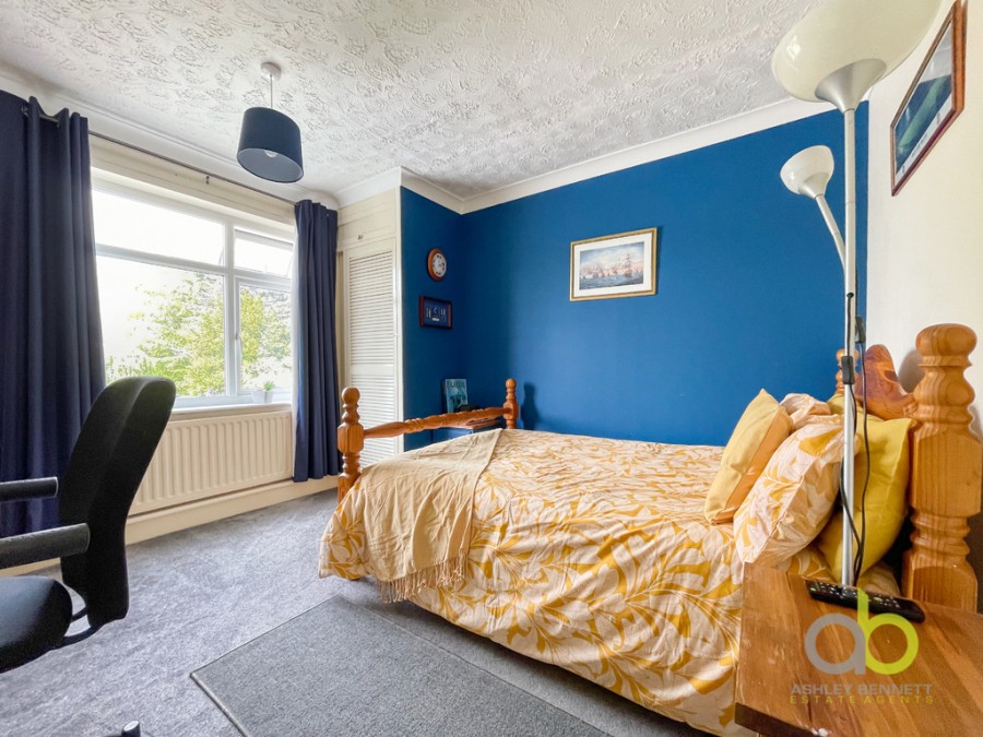 Images for Ward Avenue, Grays, RM17 5RE