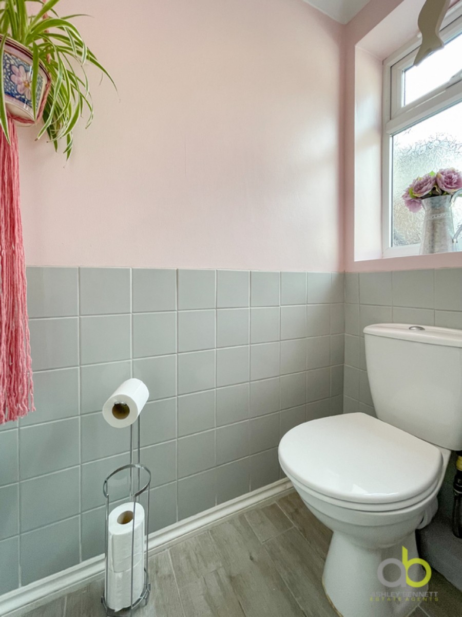 Images for Ward Avenue, Grays, RM17 5RE