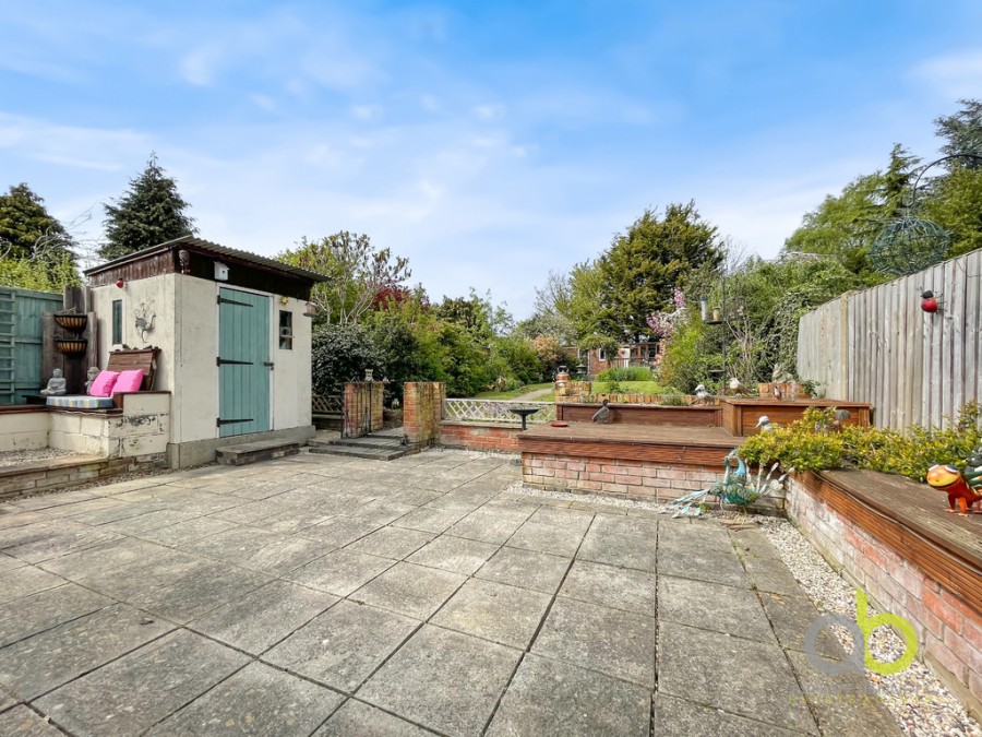 Images for Ward Avenue, Grays, RM17 5RE