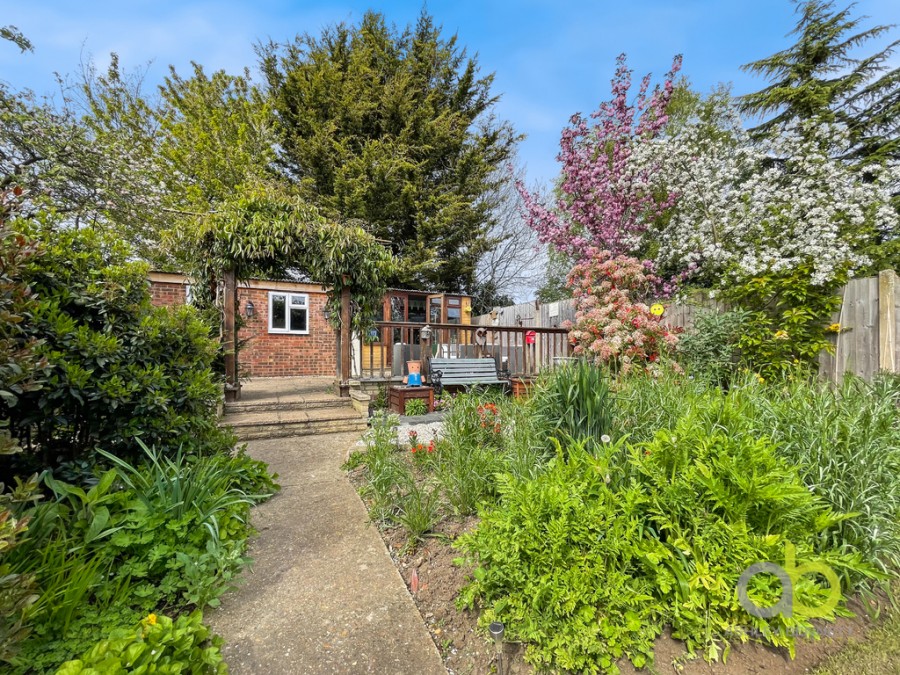 Images for Ward Avenue, Grays, RM17 5RE