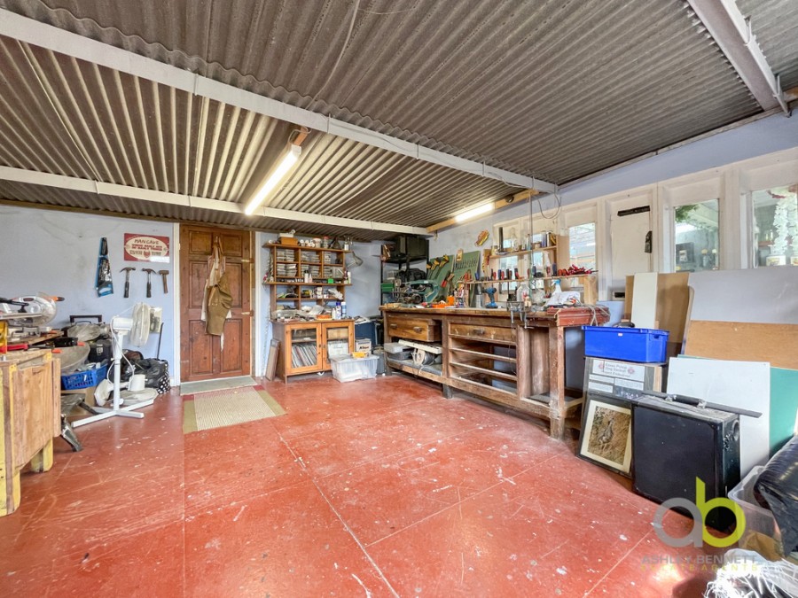 Images for Ward Avenue, Grays, RM17 5RE