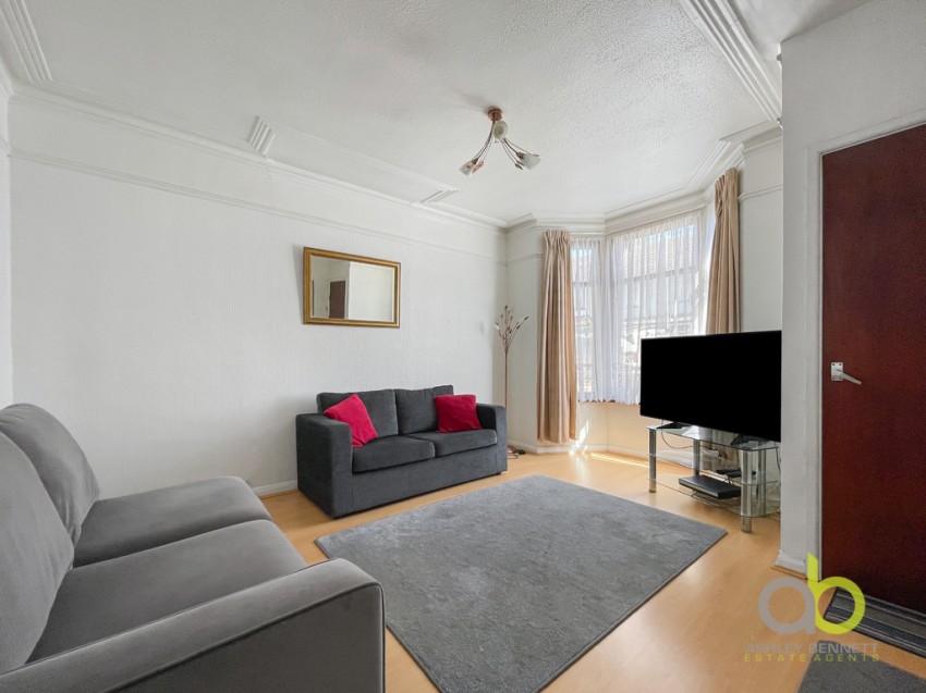 Images for Rosebery Road, Grays, RM17