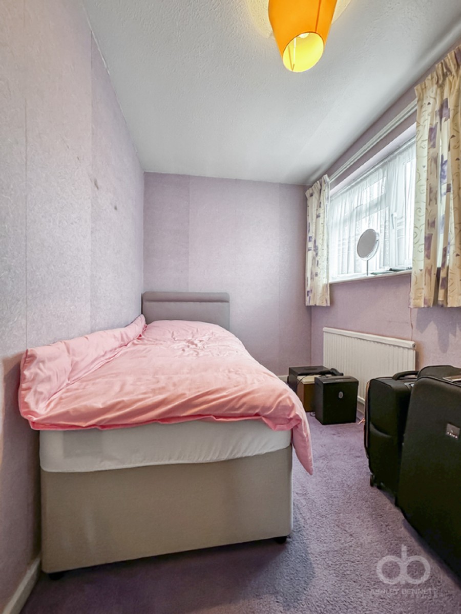 Images for Abbotts Drive, Stanford-le-Hope