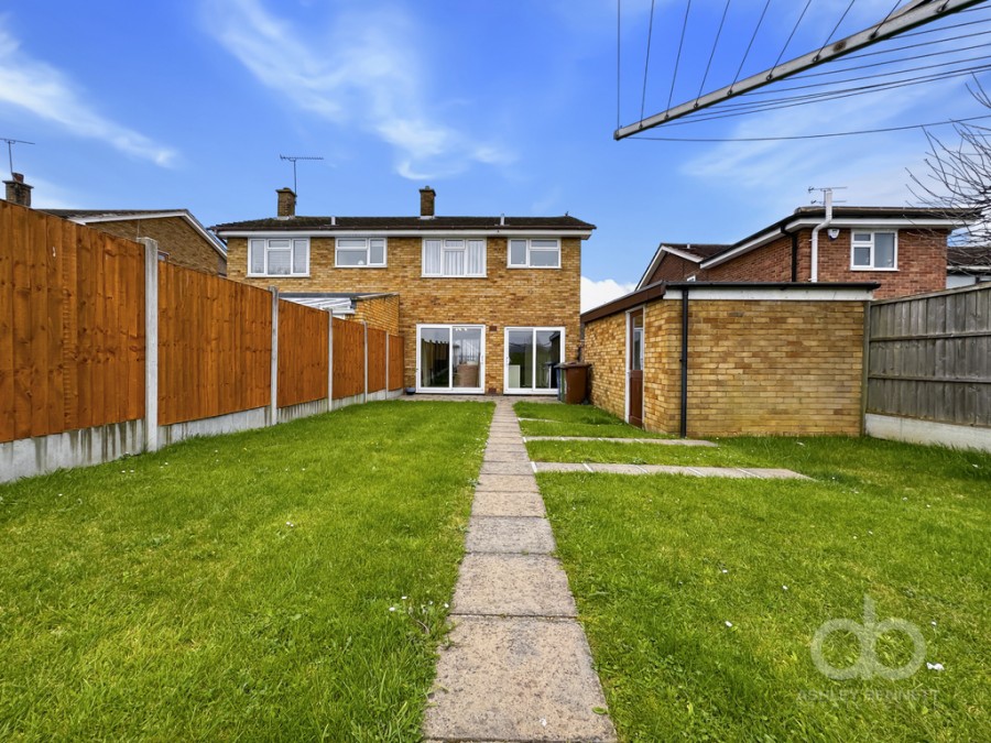 Images for Abbotts Drive, Stanford-le-Hope