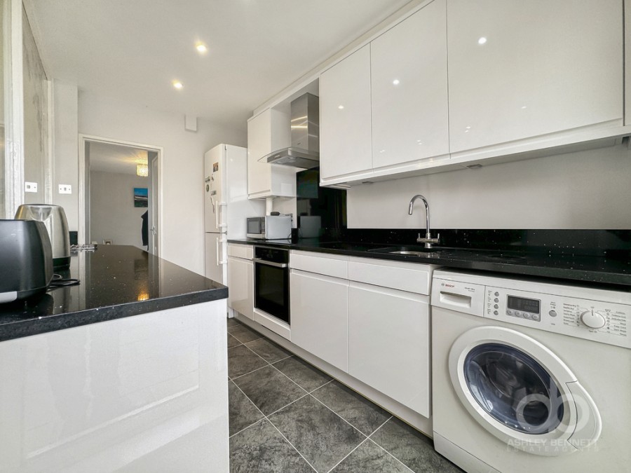 Images for Abbotts Drive, Stanford-le-Hope