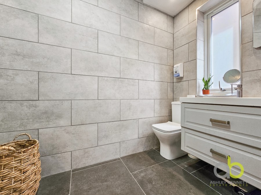 Images for Lodge Lane, Grays