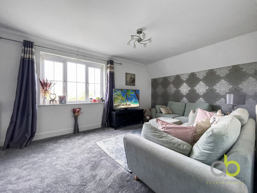 Images for Weymouth Drive, Chafford Hundred, RM16 6BX