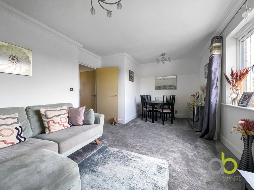 Images for Weymouth Drive, Chafford Hundred, RM16 6BX
