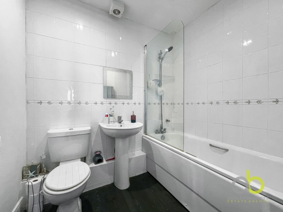 Images for Weymouth Drive, Chafford Hundred, RM16 6BX
