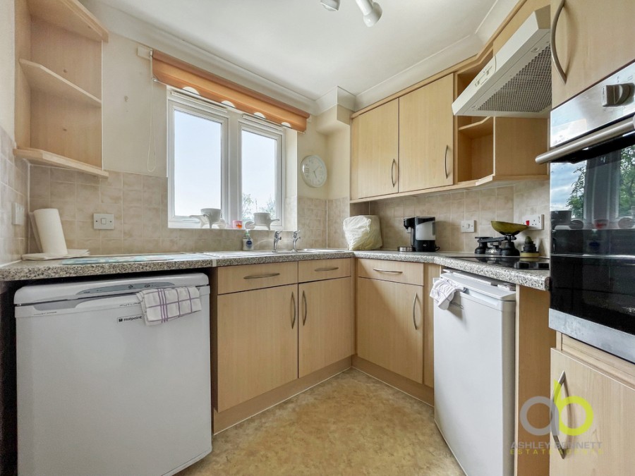Images for Collier Court, Crammavill Street, Grays, RM16 2AZ