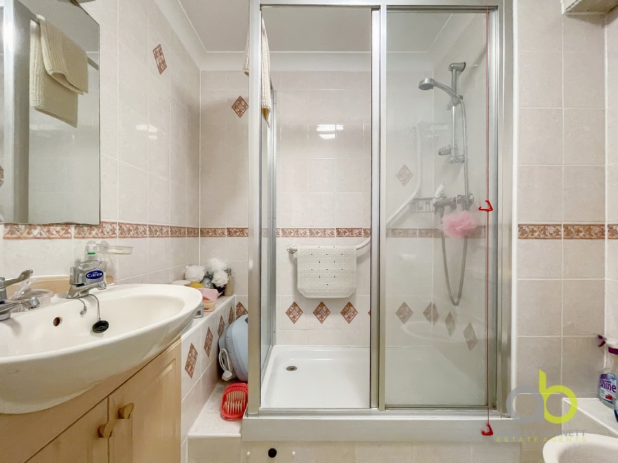 Images for Collier Court, Crammavill Street, Grays, RM16 2AZ