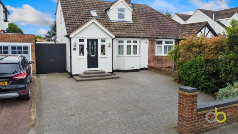 Chestnut Avenue, North Grays, RM16 2UJ