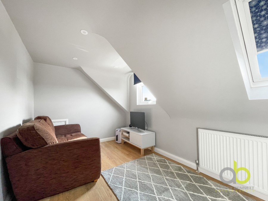 Images for Chestnut Avenue, North Grays, RM16 2UJ