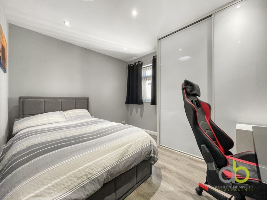 Images for Chestnut Avenue, North Grays, RM16 2UJ