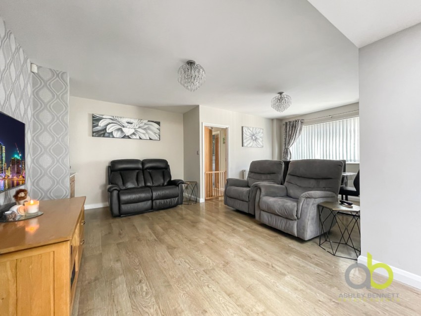 Images for Chestnut Avenue, North Grays, RM16 2UJ