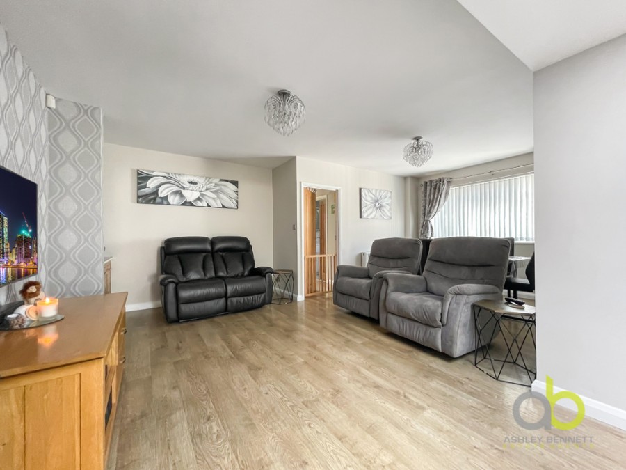 Images for Chestnut Avenue, North Grays, RM16 2UJ