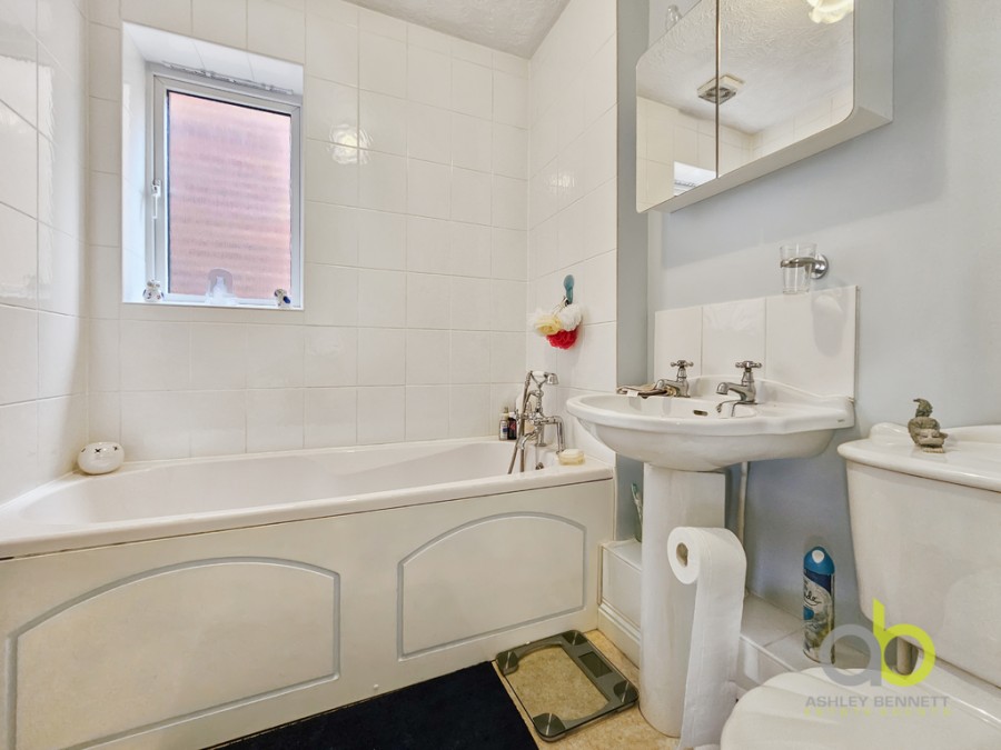 Images for Girona Close, Chafford Hundred