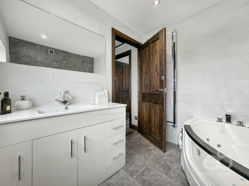 Images for Prince Phillip Avenue, Grays, RM16 2BT