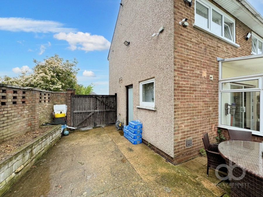 Images for Prince Phillip Avenue, Grays, RM16 2BT