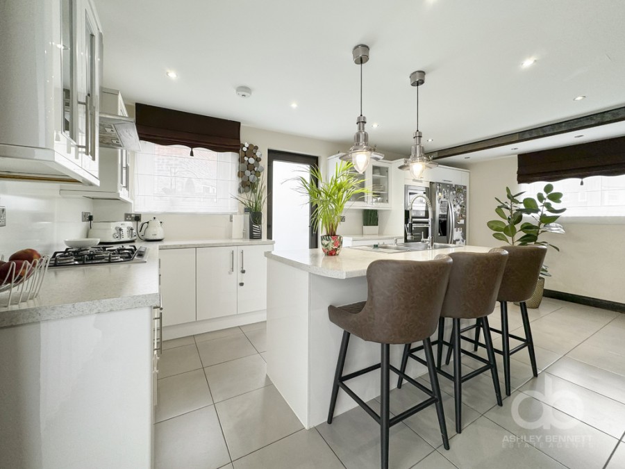 Images for Prince Phillip Avenue, Grays, RM16 2BT