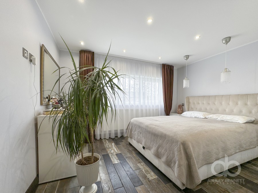 Images for Prince Phillip Avenue, Grays, RM16 2BT