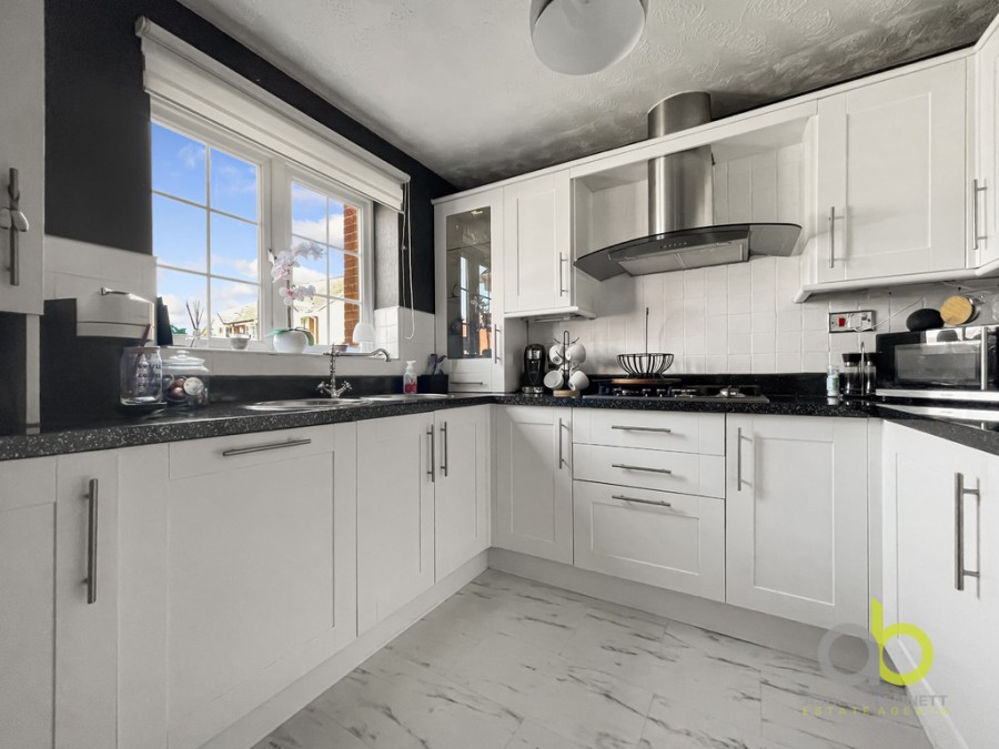 Images for Advice Avenue, Grays, RM16 6QN
