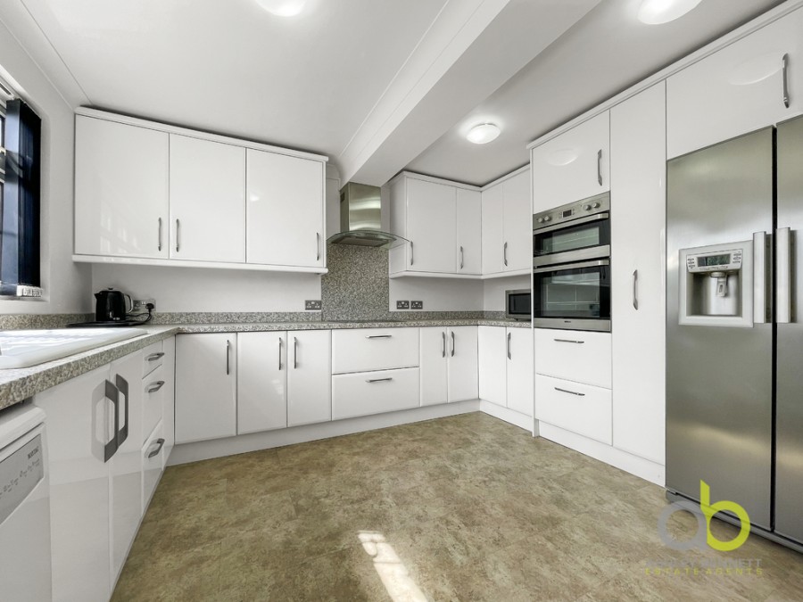 Images for Regent Close, North Grays, RM16 2RD