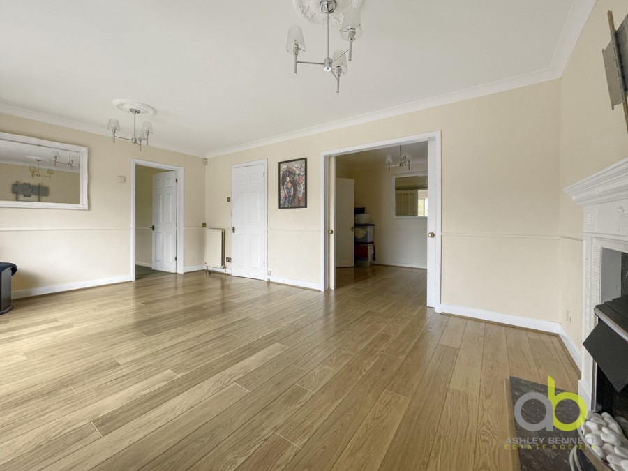 Images for Regent Close, North Grays, RM16 2RD