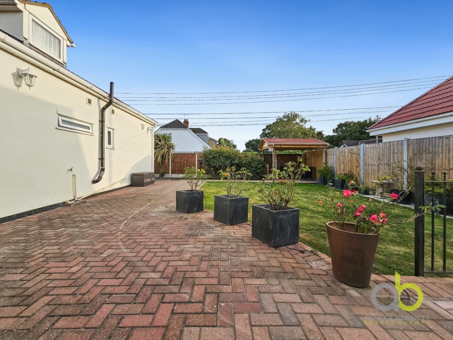 Images for Pound Lane, Bowers Gifford, Basildon, SS13 2LB