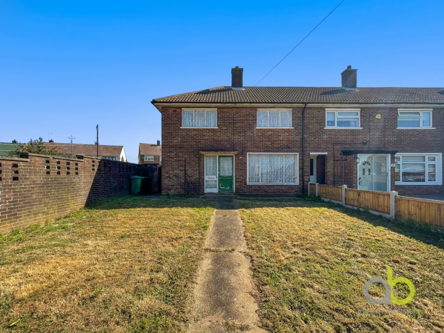 Images for Hogarth Road, Grays, RM16 2XA