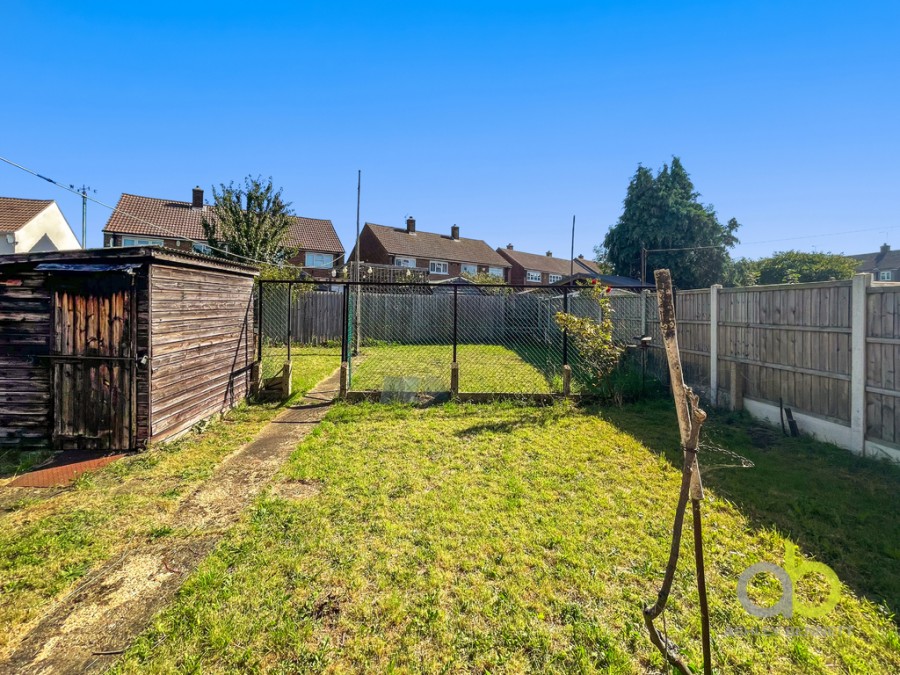 Images for Hogarth Road, Grays, RM16 2XA