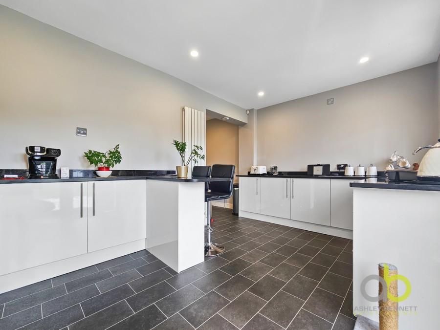 Images for Ward Avenue, Grays