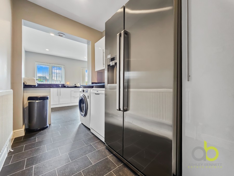 Images for Ward Avenue, Grays
