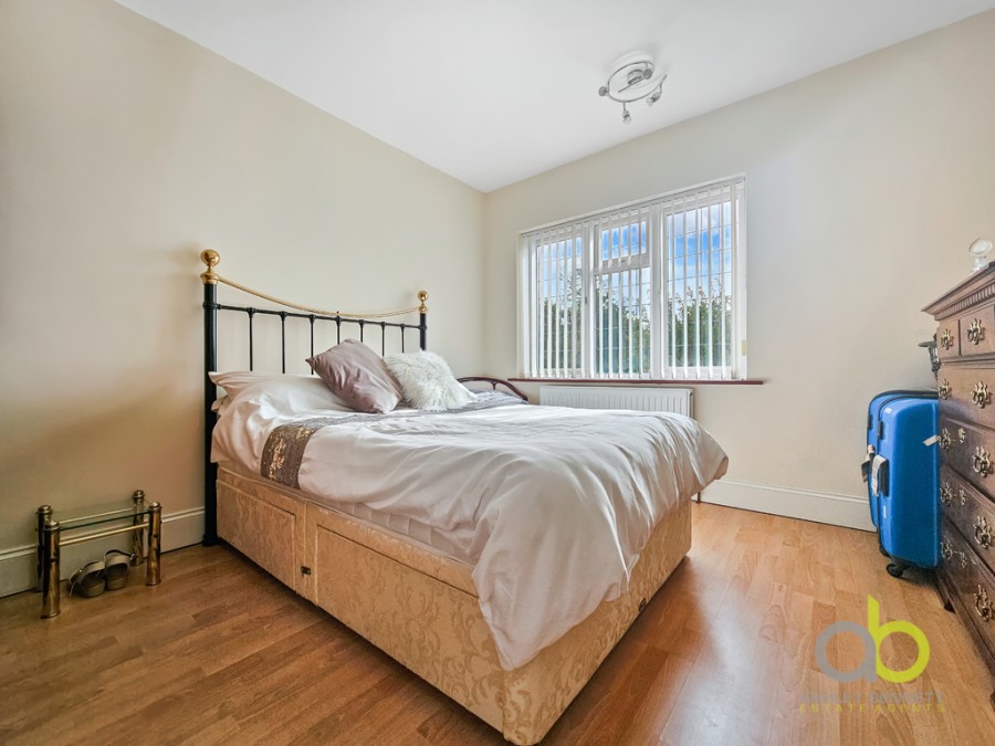 Images for Ward Avenue, Grays